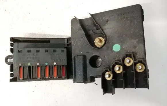 Mercedes-Benz E W211 Fuse box set a2115460641 0-1394837-1