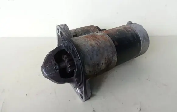 Opel Insignia A Starter motor 55353857