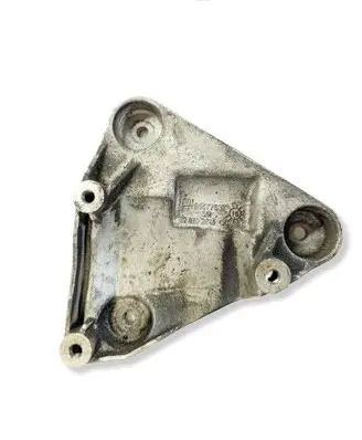 Opel Mokka A/C compressor mount bracket 55577637 420702815