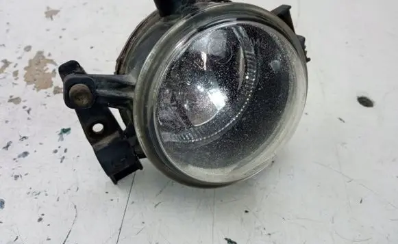 Ford Focus C-MAX Non-factory (optional) fog light 