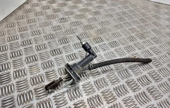 Mazda 6 Clutch master cylinder GS1J41400 KE047