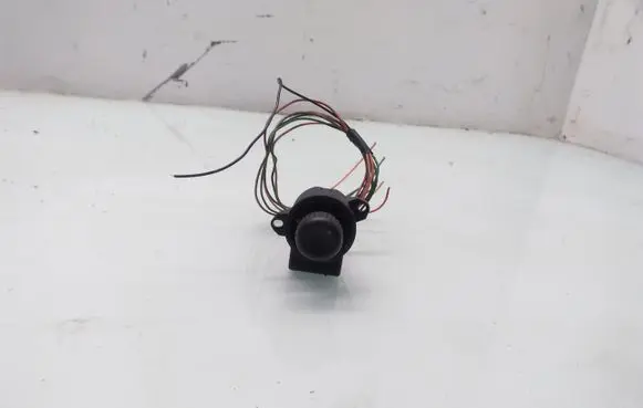Renault Espace II Wing mirror switch 7700875674