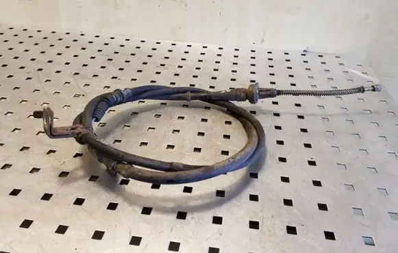 Handbrake/parking brake wiring cable