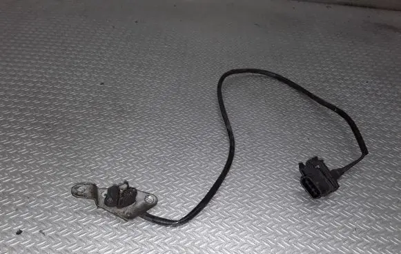 Opel Vectra C Camshaft position sensor 0281002213