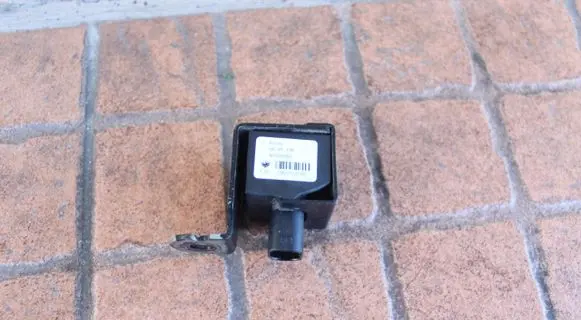 Volvo XC70 Acceleration sensor 8691735