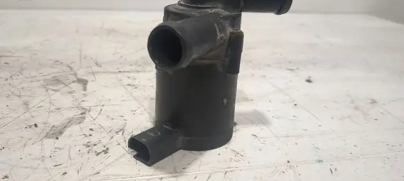 Volkswagen Touareg I Electric auxiliary coolant/water pump 7L0965561D