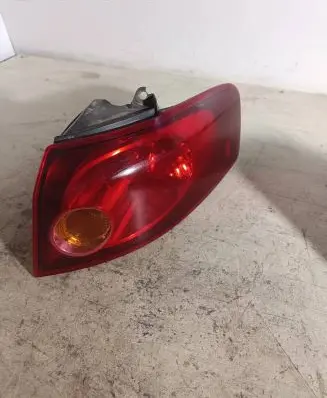 Fiat Croma Rear/tail lights 27492201