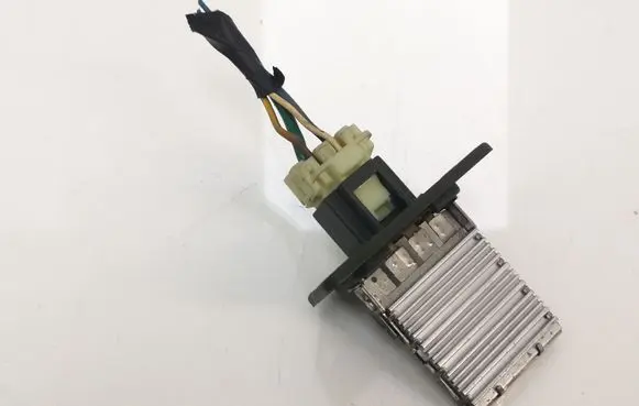 Hyundai H-1, Starex, Satellite Heater blower motor/fan resistor