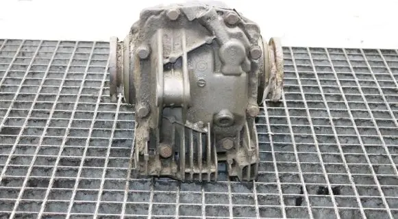 BMW Z4 E89 Rear differential 7576668
