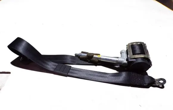 Audi A6 S6 C4 4A Front seatbelt 4A0857706AE