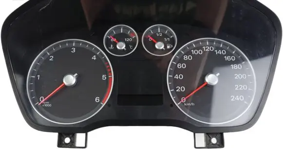 Ford Focus Speedometer (instrument cluster) 7M5T10849GB