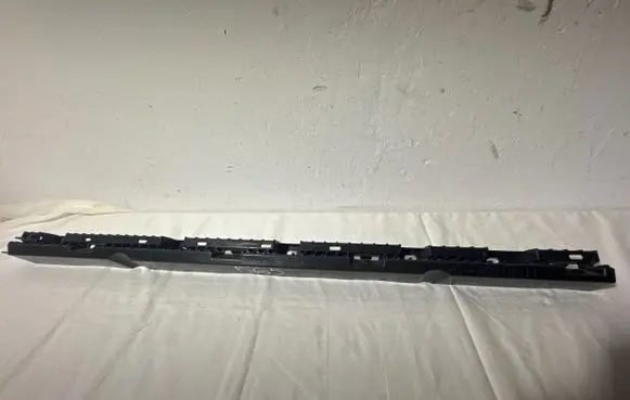Volvo XC90 Sill supporting ledge 31378137 32216524