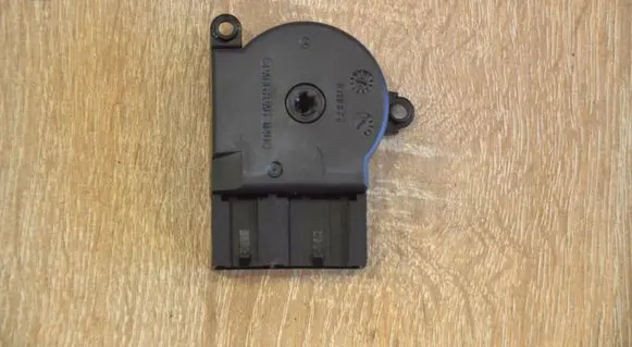 Alfa Romeo Giulietta Ignition lock contact 