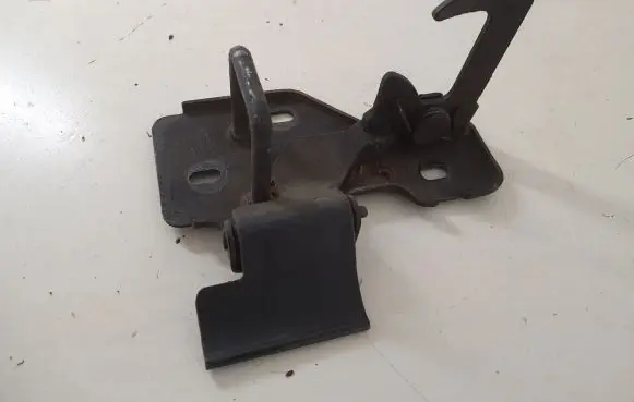 Seat Altea Engine bonnet/hood lock/latch loop/hook 