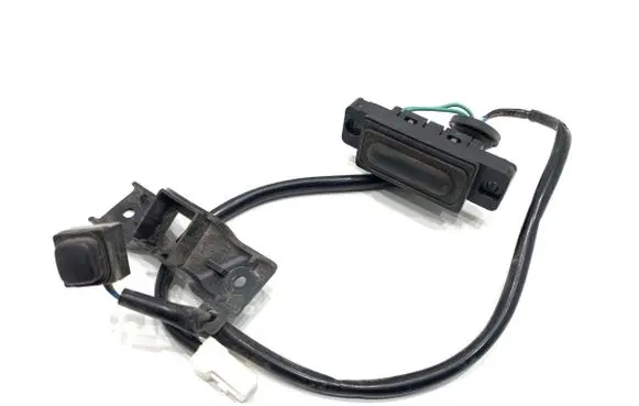 Suzuki SX4 S-Cross Tailgate/trunk/boot exterior handle 