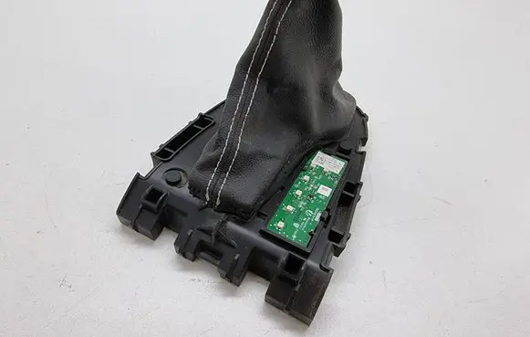Gear lever shifter trim leather/knob