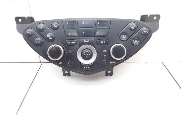 Nissan Primera Climate control unit 20408661H 28395AV620
