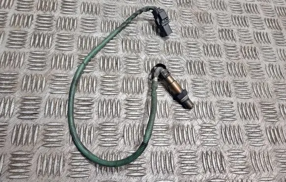 Mercedes-Benz E W212 Lambda probe sensor 281004133