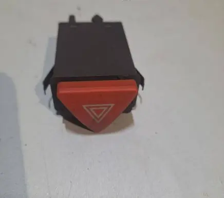 Audi A3 S3 8L Hazard light switch 8L0941509F PA630GFJ