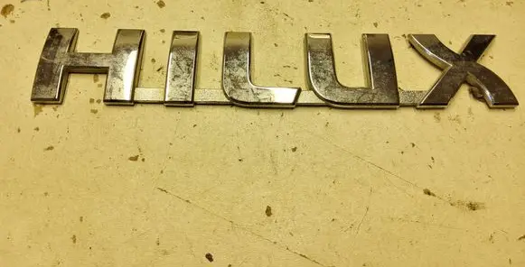 Toyota Hilux (AN10, AN20, AN30) Other badges/marks 754270K010