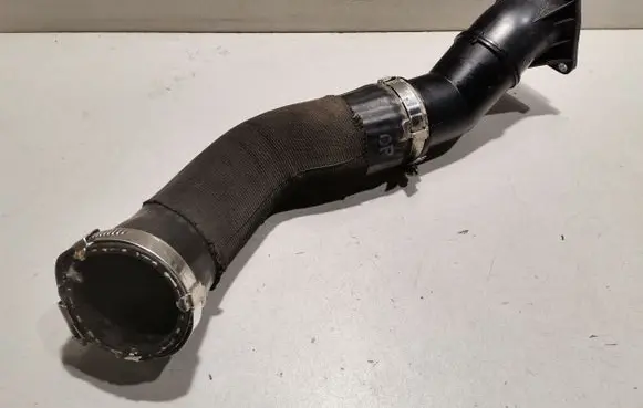 Audi Q7 4M Engine coolant pipe/hose 4M0145738