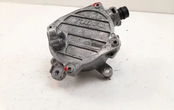 Volvo V70 Vacuum pump 31258031