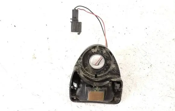 Volkswagen Touareg I Tailgate glass/window release handle 7L6845427