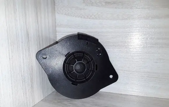 Audi A4 S4 B8 8K Panel speaker 8T0035399A