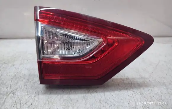 Ford Mondeo MK V Tailgate rear/tail lights CD391DL 21040102 DS7313A603KD