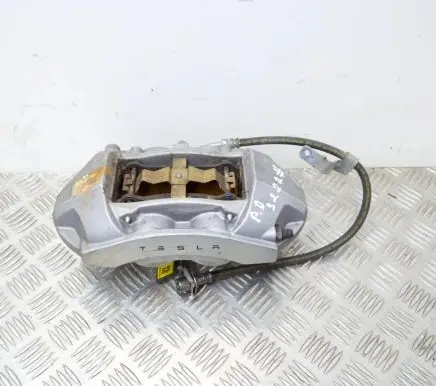 Tesla Model 3 Front brake caliper 104462200D