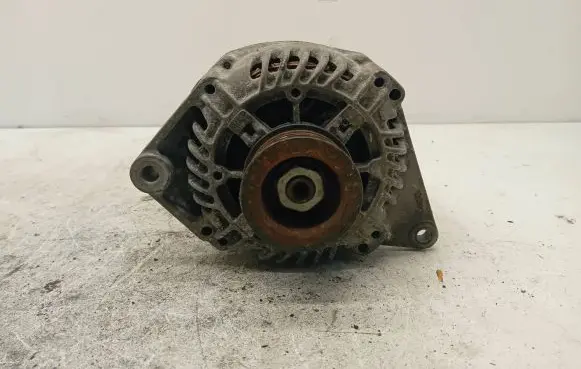 Renault Laguna I Generator/alternator A13VI57 S541610R V03261826