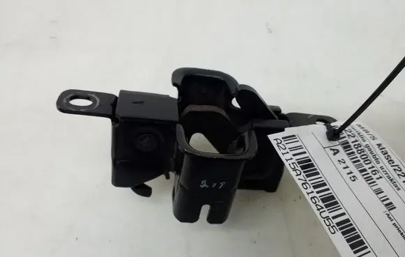 Mercedes-Benz S W221 Engine bonnet (hood) release handle A2218800160