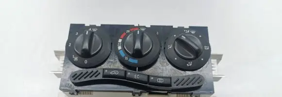 Mercedes-Benz A W168 Climate control unit 1688300485 A1688300485