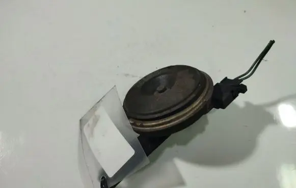 Toyota Avensis T270 Horn signal 