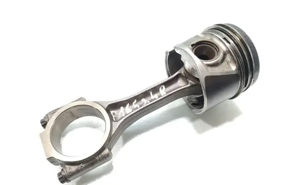 Jeep Patriot Piston with connecting rod 