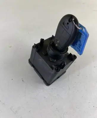 Dodge RAM 1500 DS Ignition lock P56046942AE 228559104