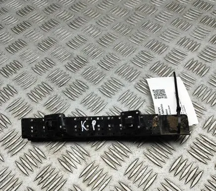 Subaru Forester SJ Front bumper mounting bracket 57707SG030