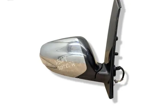 Mitsubishi Grandis Front door electric wing mirror MN145634XB