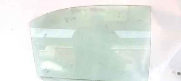 Mitsubishi Carisma Rear door window glass