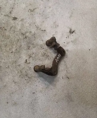 Audi 80 90 B3 Brake caliper pad carrier rear 