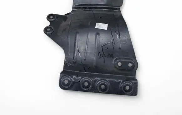 Audi Q7 4M Other under body part 4M0803597G