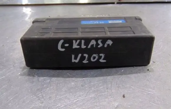 Mercedes-Benz C W202 ABS control unit/module A0125457432