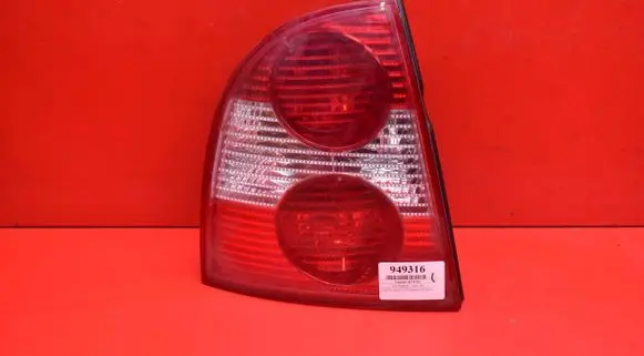 Volkswagen PASSAT B5.5 Rear/tail lights 0000