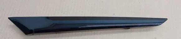 Maserati Levante Front door trim bar 670047730