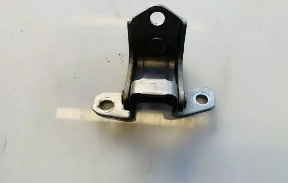 Mazda CX-7 Tailgate/trunk/boot hinge