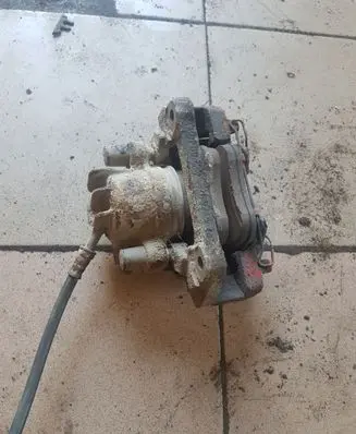 Volvo V70 Front brake caliper