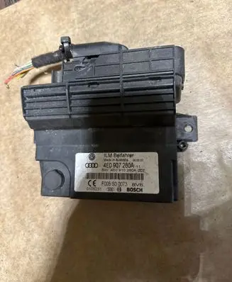 Audi A8 S8 D3 4E Other control units/modules 4E0907280A F005S00073