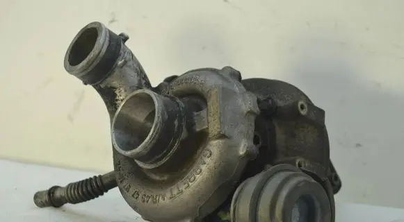 Audi A4 S4 B5 8D Turbo 059145701C