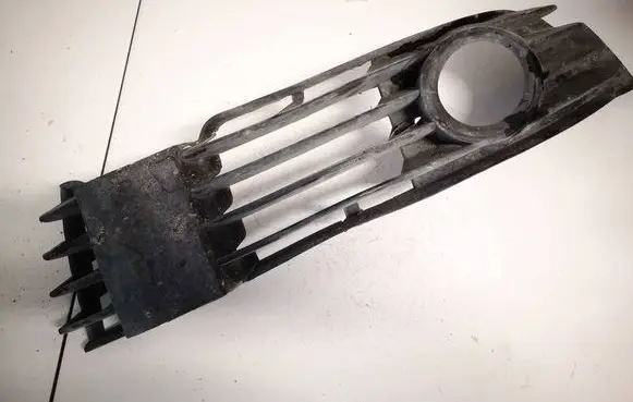 Front bumper lower grill