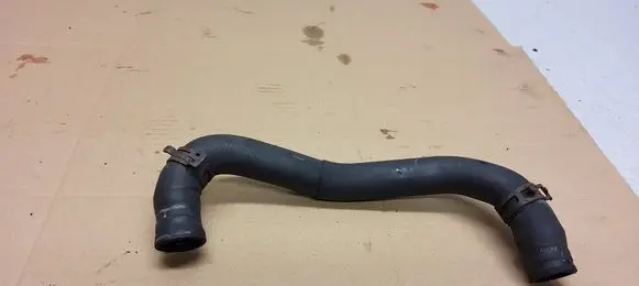 Volkswagen Transporter - Caravelle T5 Engine coolant pipe/hose